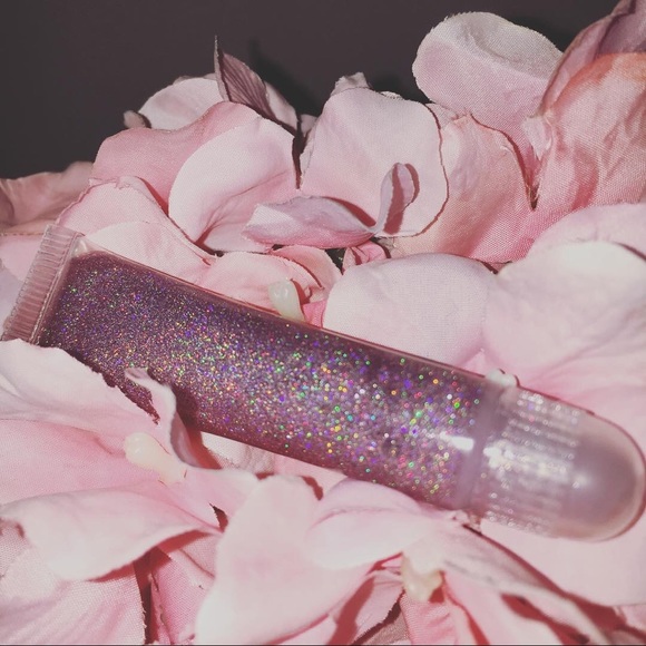 ♥️Shimmer that Sweetie✨ - Picture 3 of 4